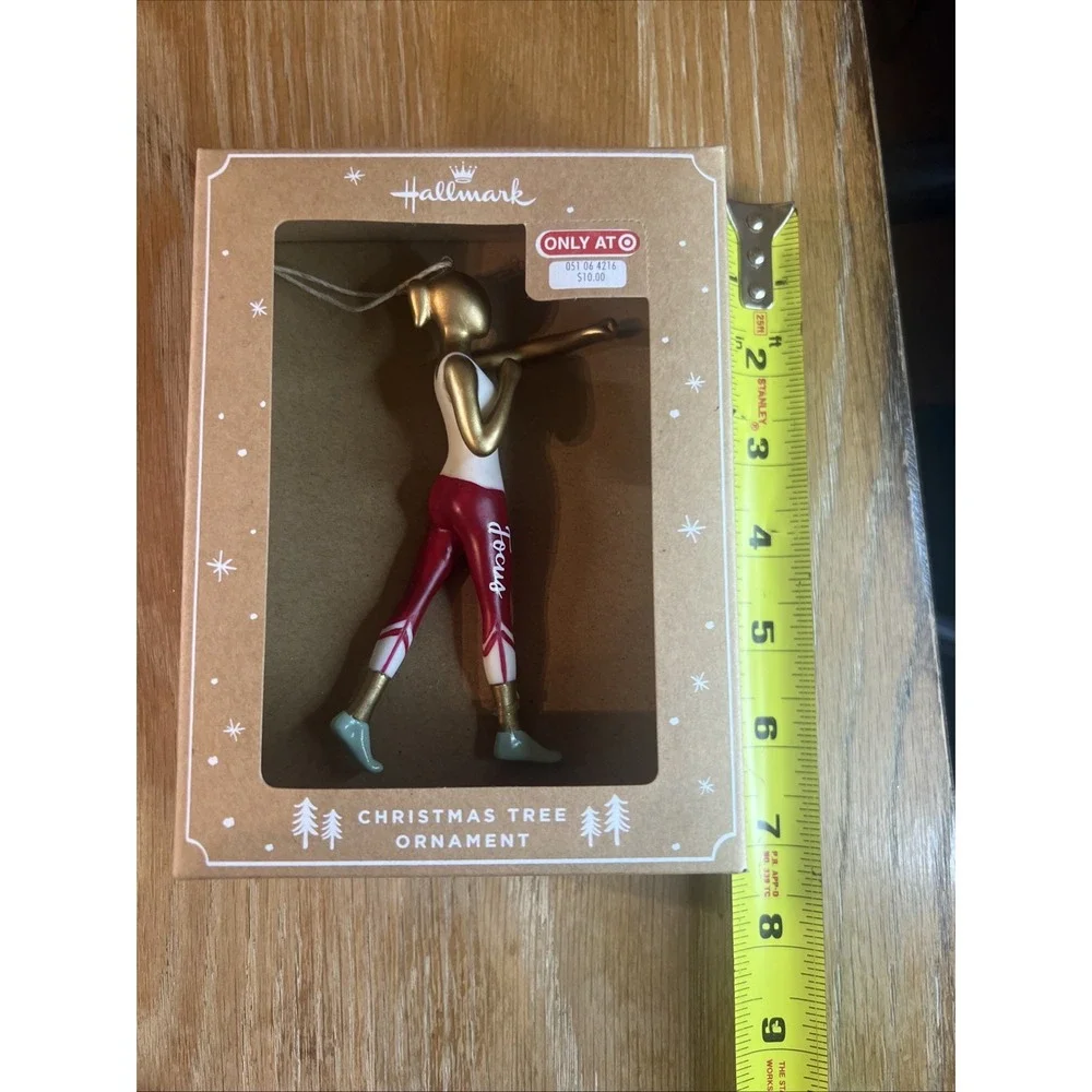 Hallmark‎ Christmas Tree Ornament Kickboxer Kickboxing Focus Target